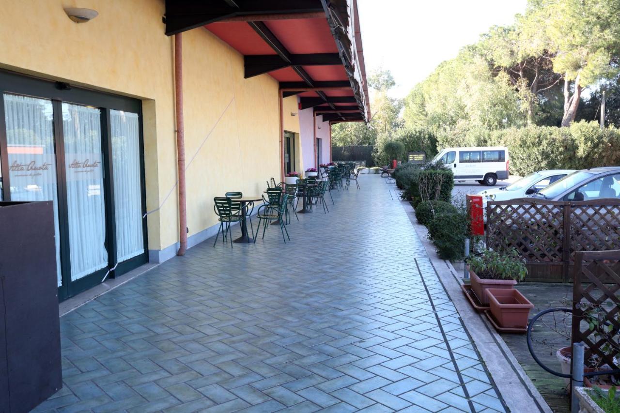 Hotel Palacavicchi Ciampino Bagian luar foto